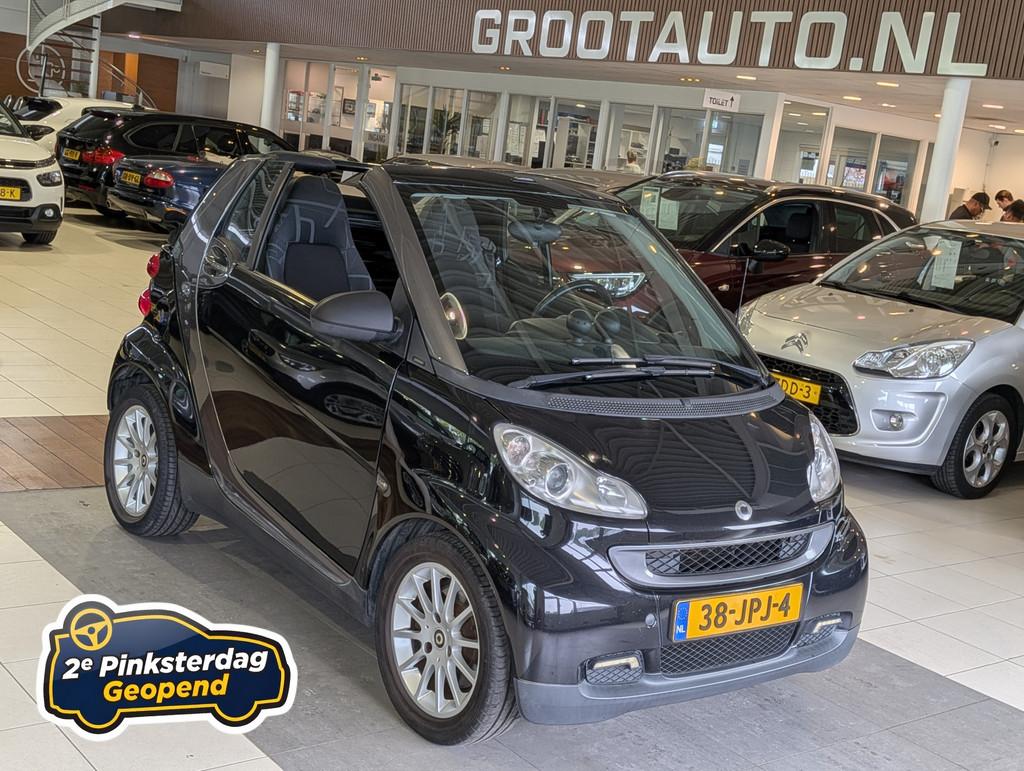 Smart Fortwo cabrio 1.0 mhd Passion Automaat Airco,. Stuurbe, Auto's, Smart, Automaat, Gebruikt, 18 €/maand, Zwart