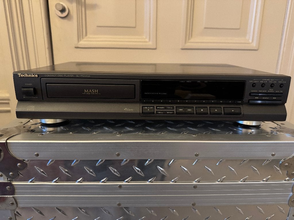 Technics CD-speler SL-PG340A Compact Disc Player, Ophalen of Verzenden, Zo goed als nieuw, Technics