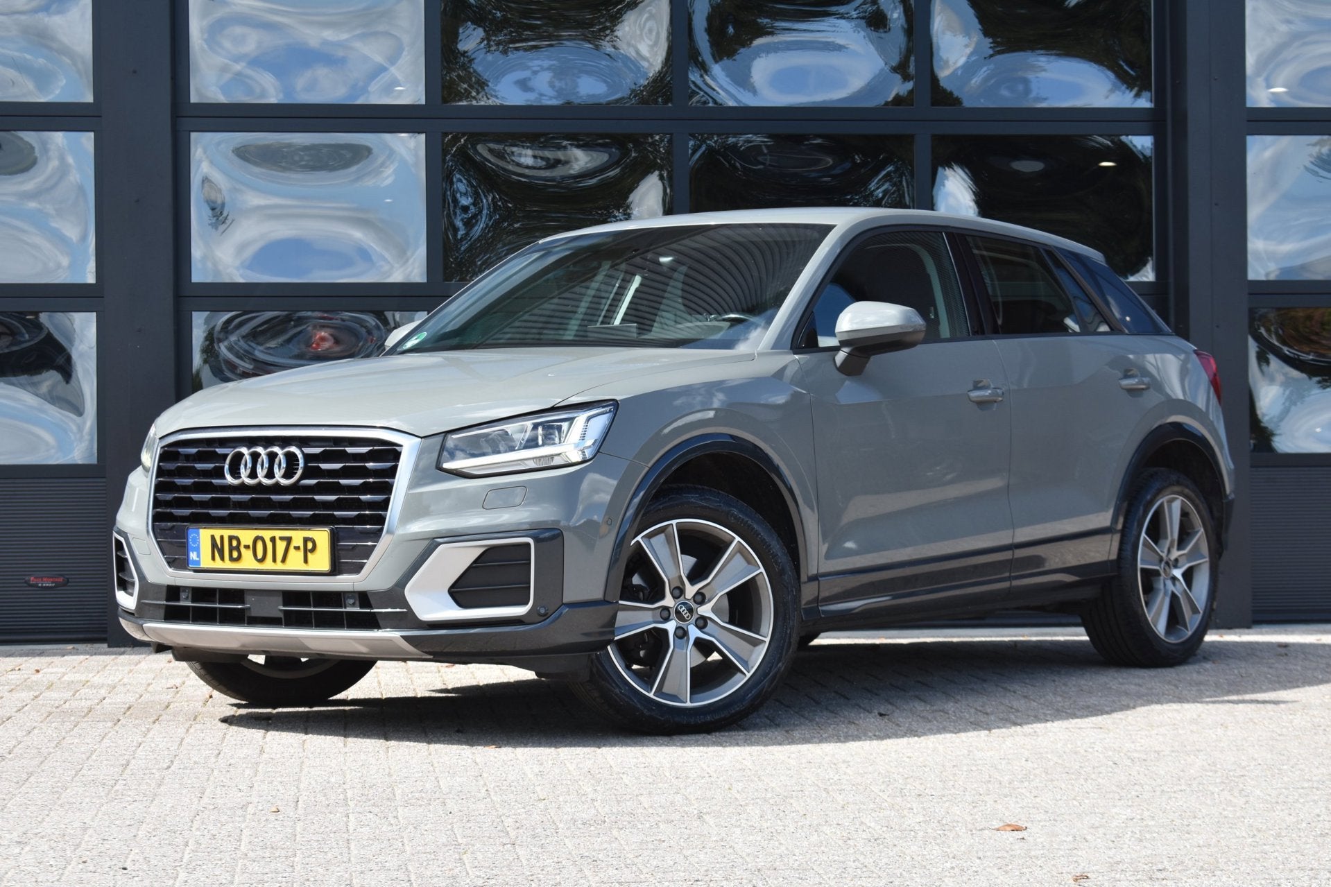 Audi Q2 1.4 TFSI CoD Design Pro Line Plus '17 LED Clima Navi, Auto's, Voorwielaandrijving, Stof, Gebruikt, 4 cilinders