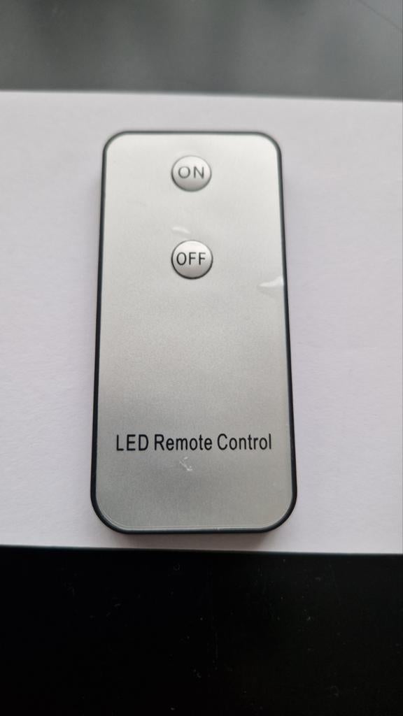 LED Remote Control, Gebruikt, Universeel, Onbekend, Ophalen of Verzenden