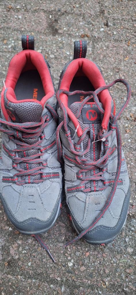 Merrell wandelschoenen maat 37 - zo goed als nieuw, Sport en Fitness, Bergsport en Wandelen, Ophalen
