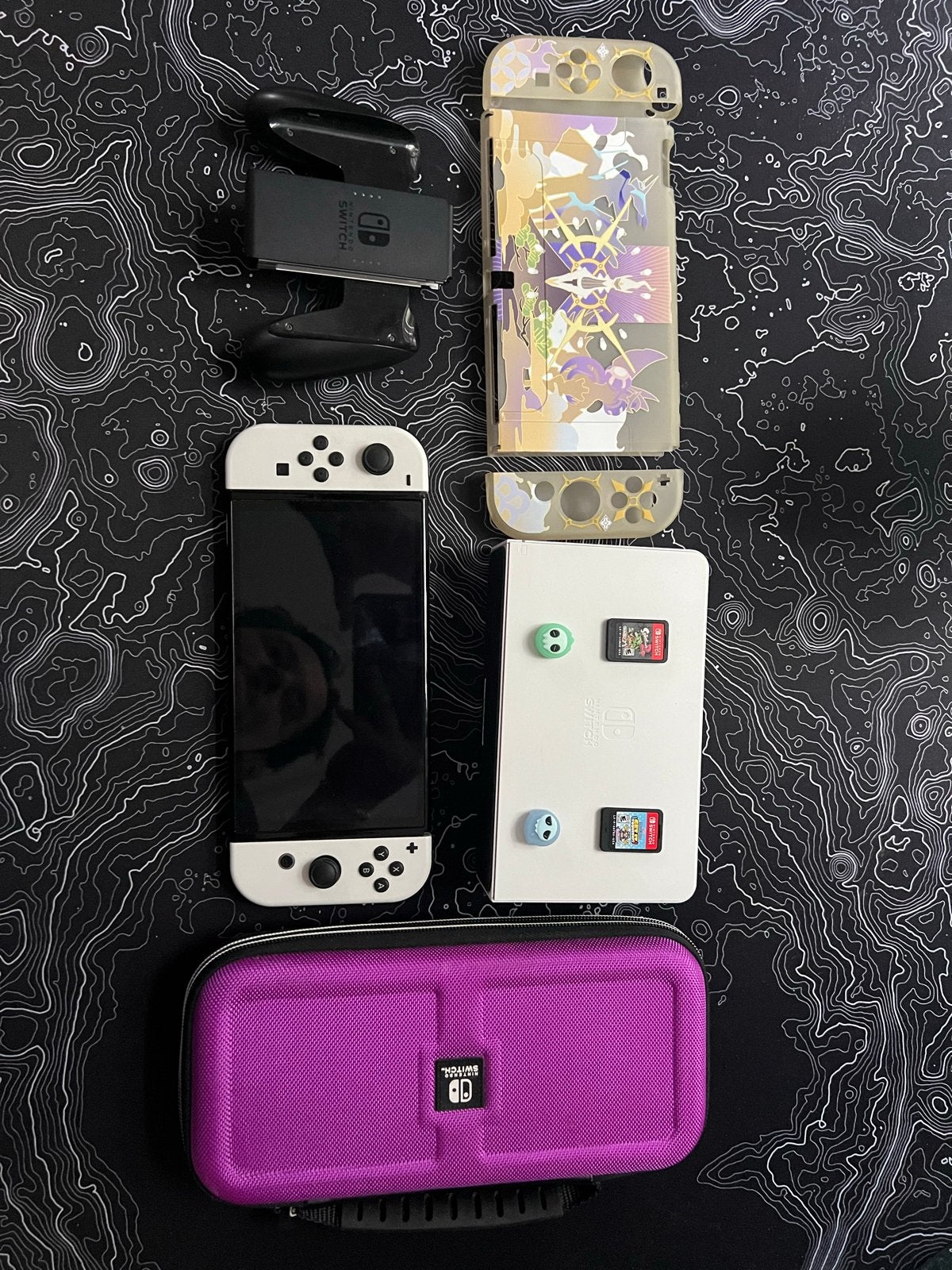 Nintendo Switch OLED met extra's en games, Switch OLED, Met games, Ophalen of Verzenden, Zo goed als nieuw
