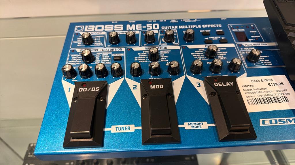 BOSS ME-50 Gitaar Multi-effectpedaal - Zo goed als nieuw, Muziek en Instrumenten, Effecten, Boss, Ophalen of Verzenden, Distortion, Overdrive of Fuzz