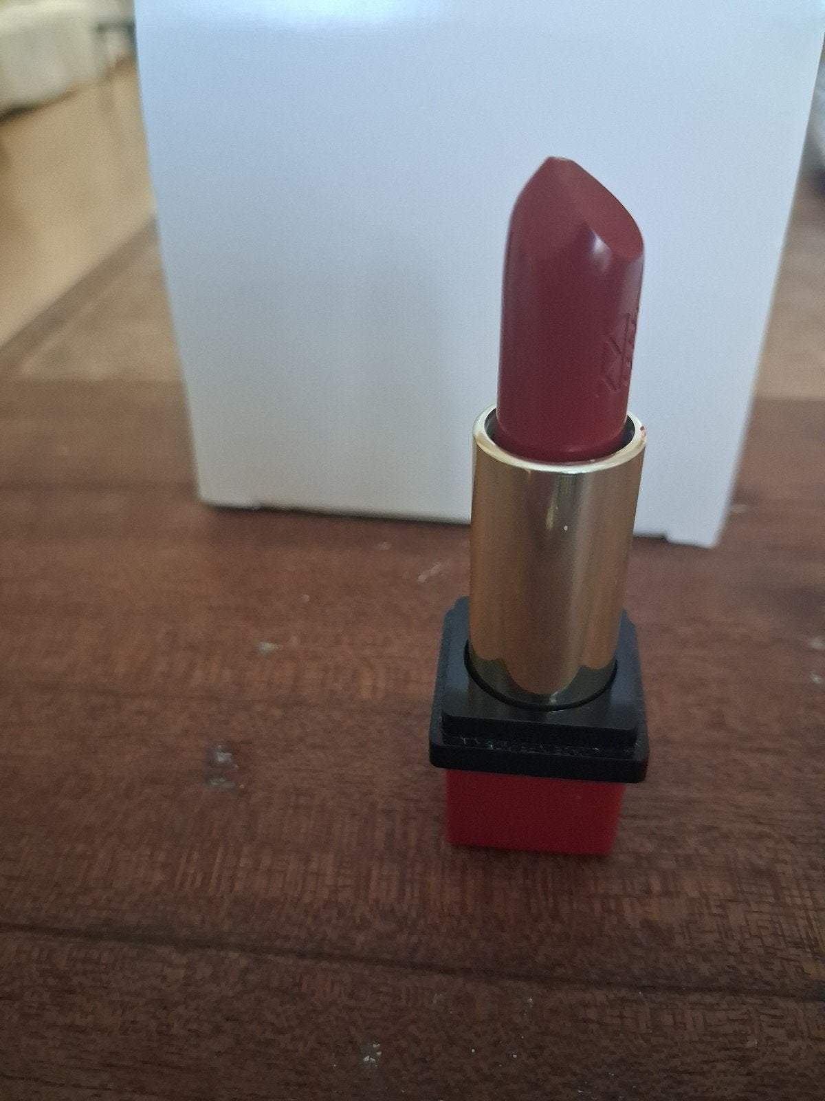 Guerlain  kisskiss lipstick 330, Verzenden, Nieuw, Rood, Lippen