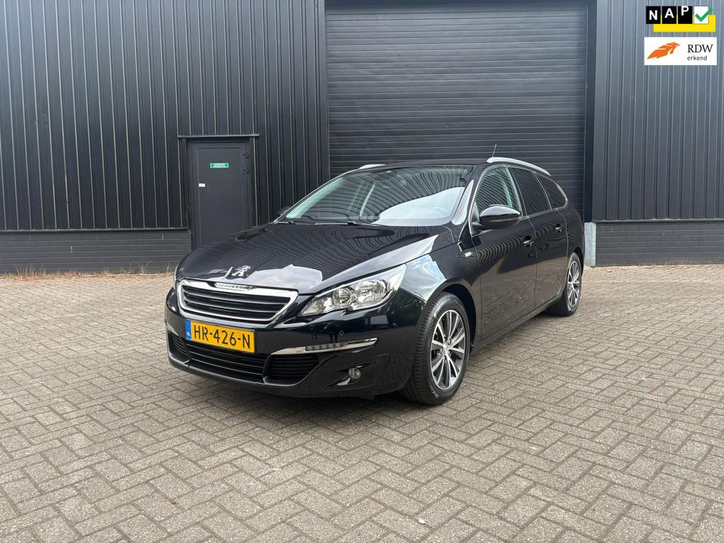 Peugeot 308 SW 1.2 PureTech Style,TREKHAAK|PANO|NAP, Auto's, Peugeot, Voorwielaandrijving, Gebruikt, Euro 6, 1199 cc