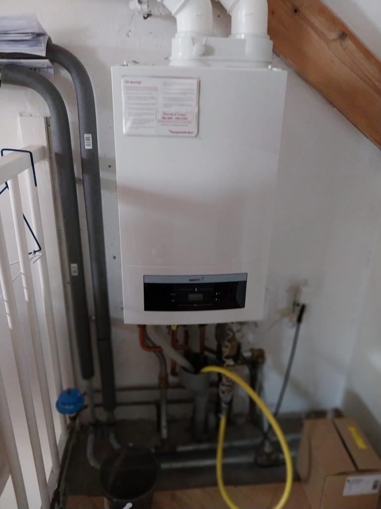 Nefit ProLine NxT HRC 24 CW4 CV-ketel + thermostaat| 5 jaar|, Doe-het-zelf en Verbouw, Verwarming en Radiatoren, Ophalen, 30 tot 80 cm