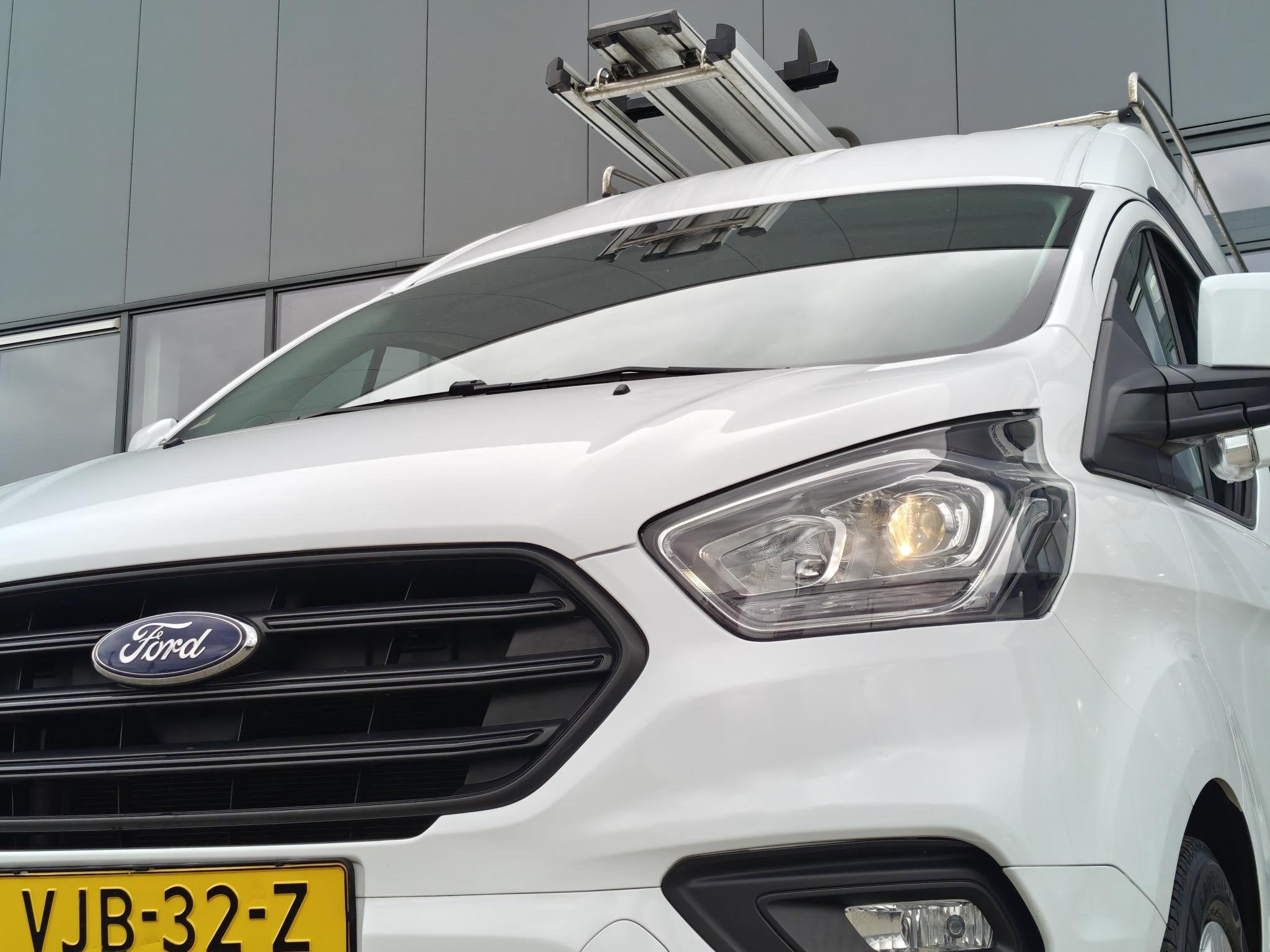 Ford Transit Custom 300 2.0 TDCI L1H2 Trend, Auto's, Euro 6, 4 cilinders, Wit, Origineel Nederlands