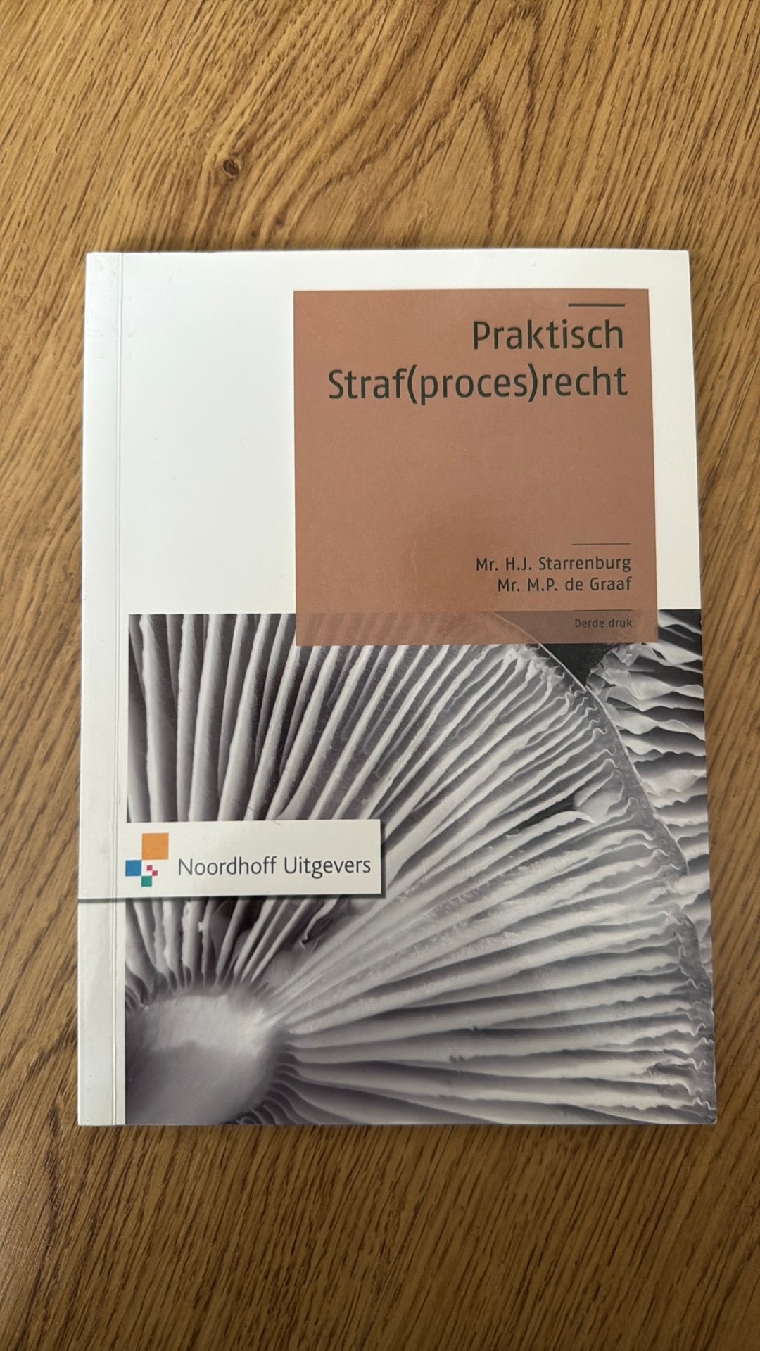 H.J. Mr. Strarrenburg - Praktisch Straf(proces)recht, Ophalen, Zo goed als nieuw, H.J. Mr. Strarrenburg; M.P. Mr. de Graaf