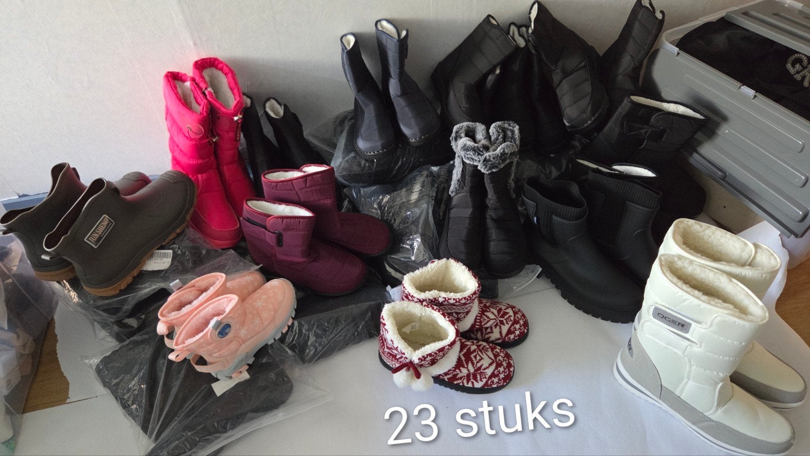 Nieuwe Winterschoenen, Regenlaarzen, Pantoffels & Snowboots, Kleding | Dames, Ophalen of Verzenden, Nieuw, Regenlaarzen