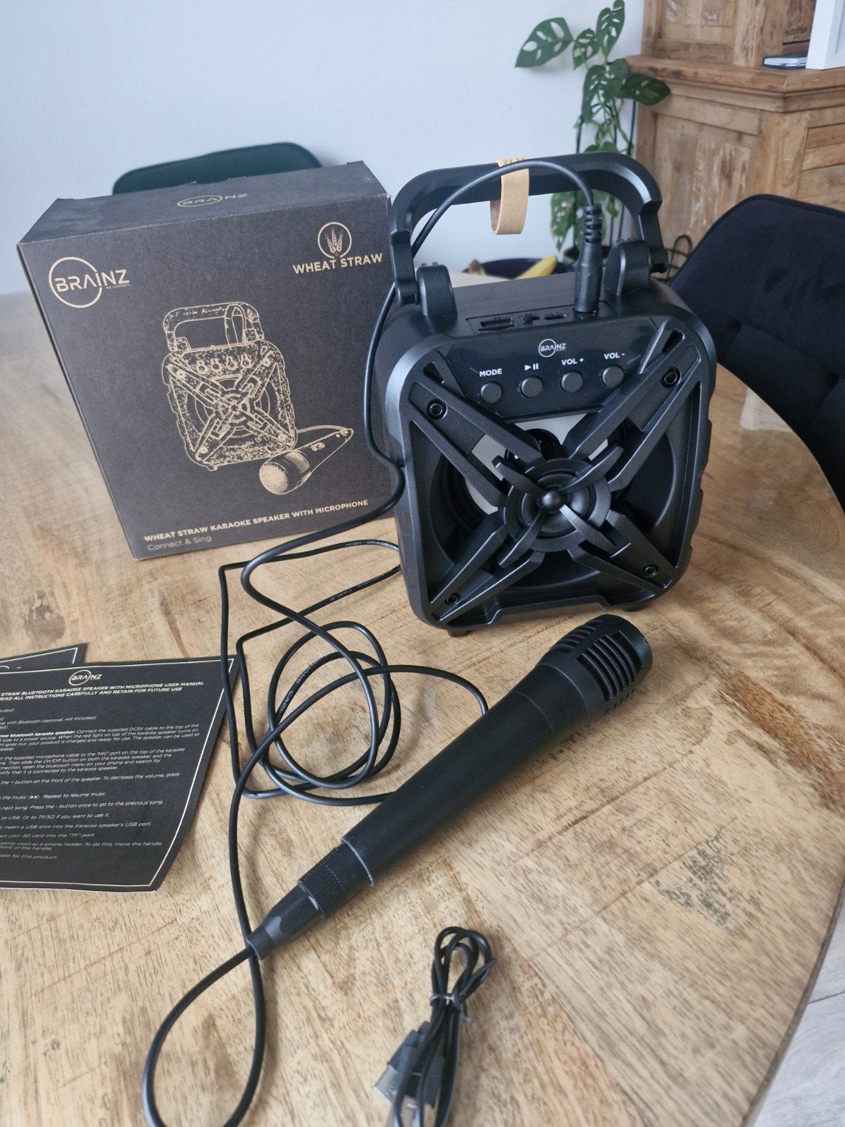 Brainz Wheat Straw Karaoke Speaker met Microfoon - Nieuw, Ophalen of Verzenden, Nieuw, Complete set
