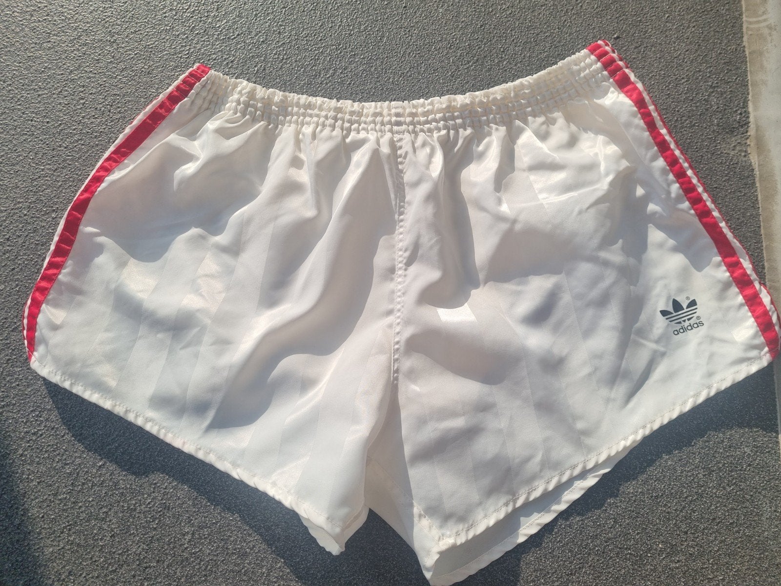 Adidas vintage 80's shorts., Wit, Maat 56/58 (XL), Ophalen of Verzenden, Zo goed als nieuw