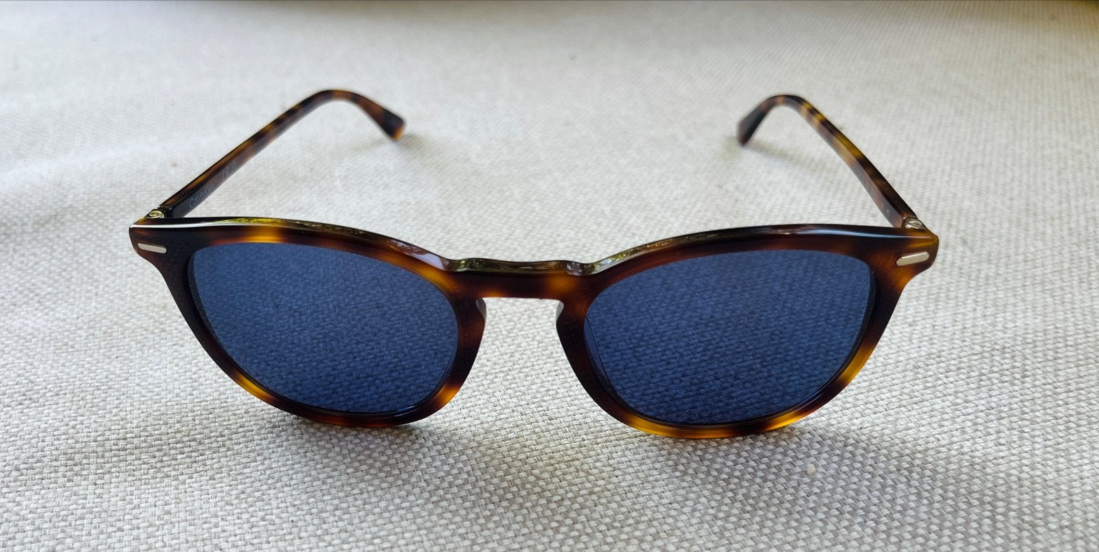 Calvin Klein zonnebril CK22533S N - in goede staat, Overige merken, Zonnebril, Bruin, Ophalen of Verzenden