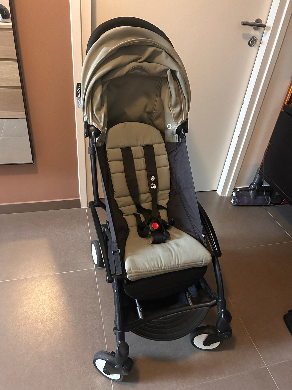 Yoyo by Babyzen Buggy met accessoires, Kinderen en Baby's, Ophalen, Gebruikt, Overige merken, Regenhoes