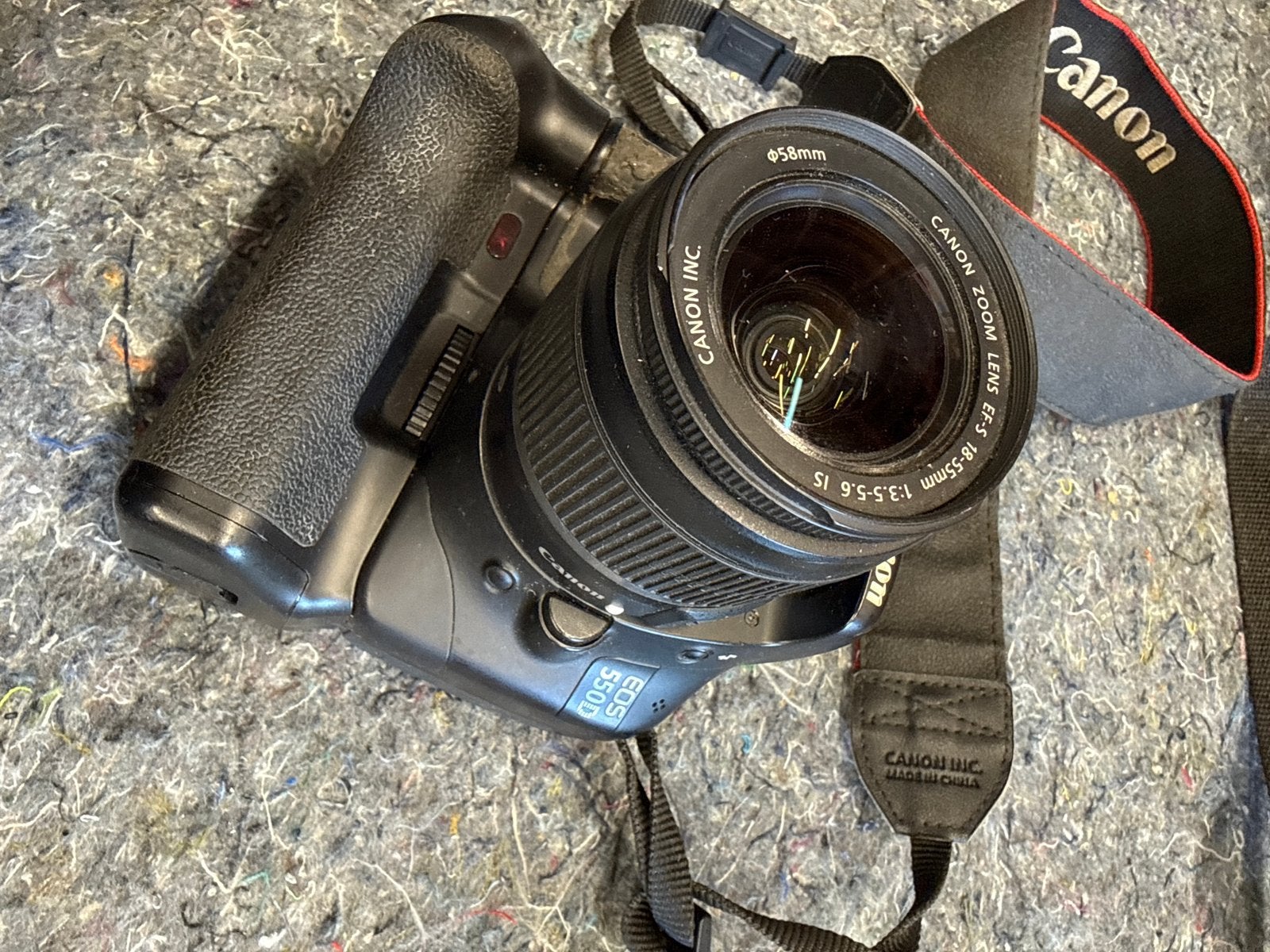 Canon EOS 550D Spiegelreflexcamera met 18-55mm lens, Gebruikt, Spiegelreflex, Canon, 4 t/m 7 keer