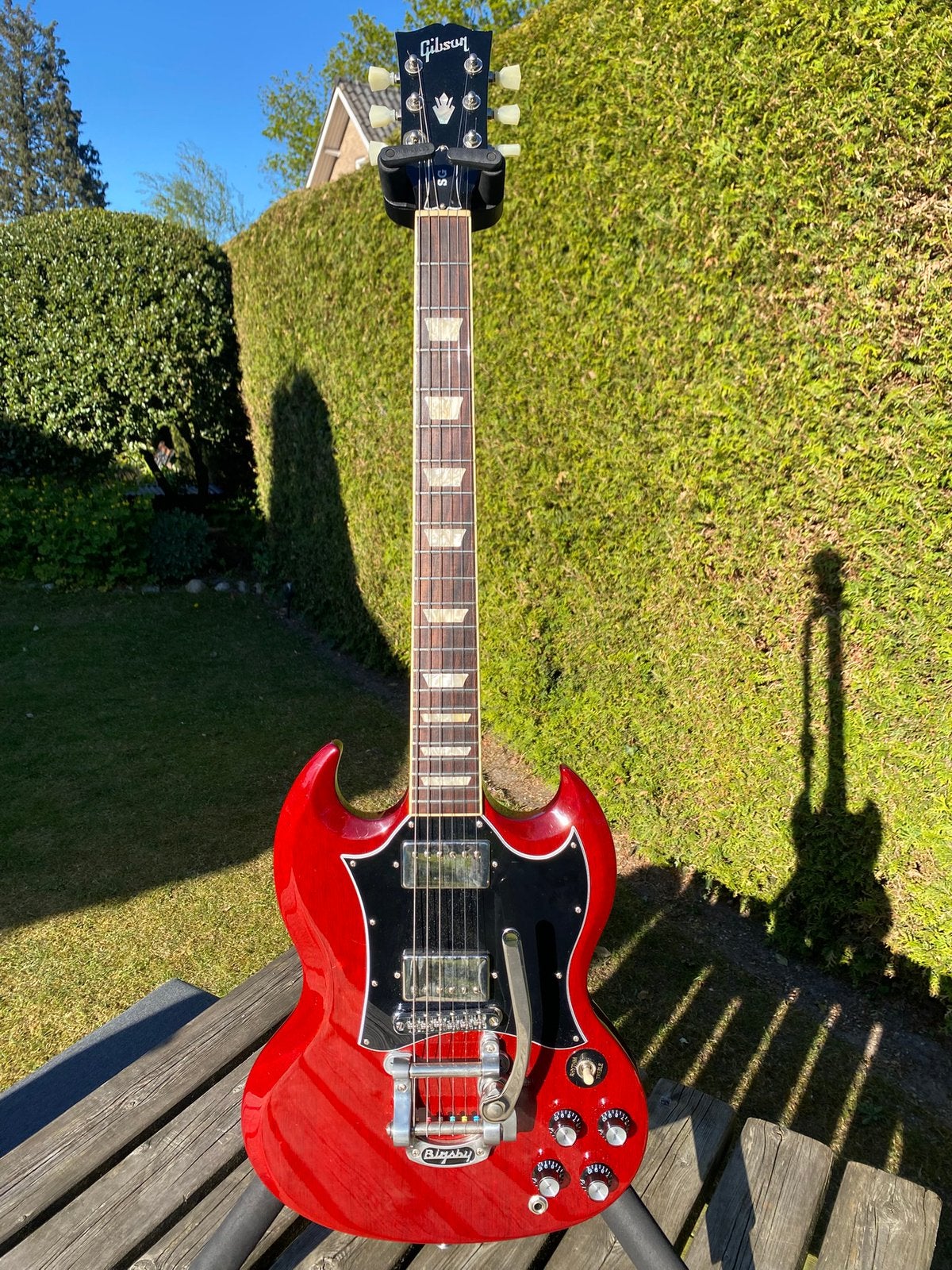 Gibson SG bigsby koop of ruil, Muziek en Instrumenten, Ophalen of Verzenden, Zo goed als nieuw, Solid body, Gibson