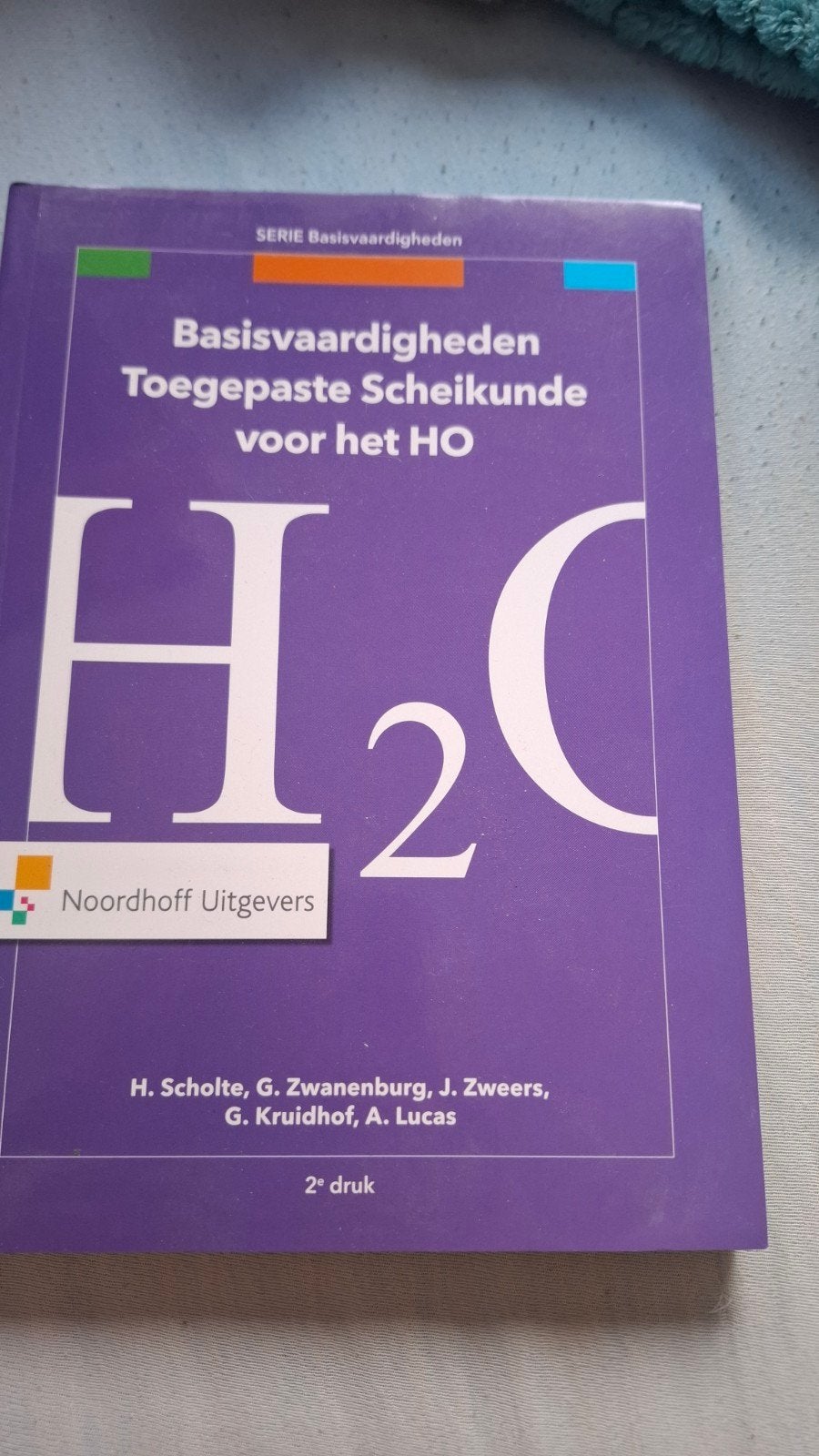 Basisvaardigheden toegepaste scheikunde voor het HO, Boeken, Ophalen, Zo goed als nieuw, Harm Scholte; Gooitzen Zwanenburg, Bouwkunde