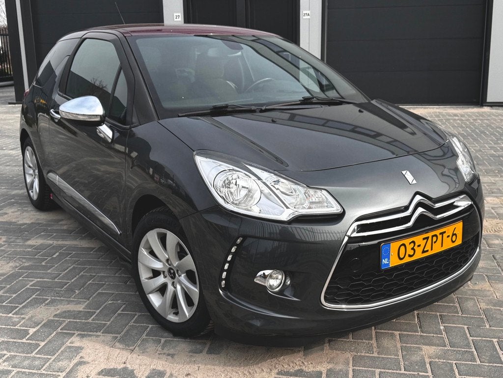 Citroen DS3 1.2 VTi Chic/NW DISTRIBUTIERIEM/2DE EIG/RIJKLAAR, Auto's, Citroën, Voorwielaandrijving, Euro 5, Zwart, 1199 cc