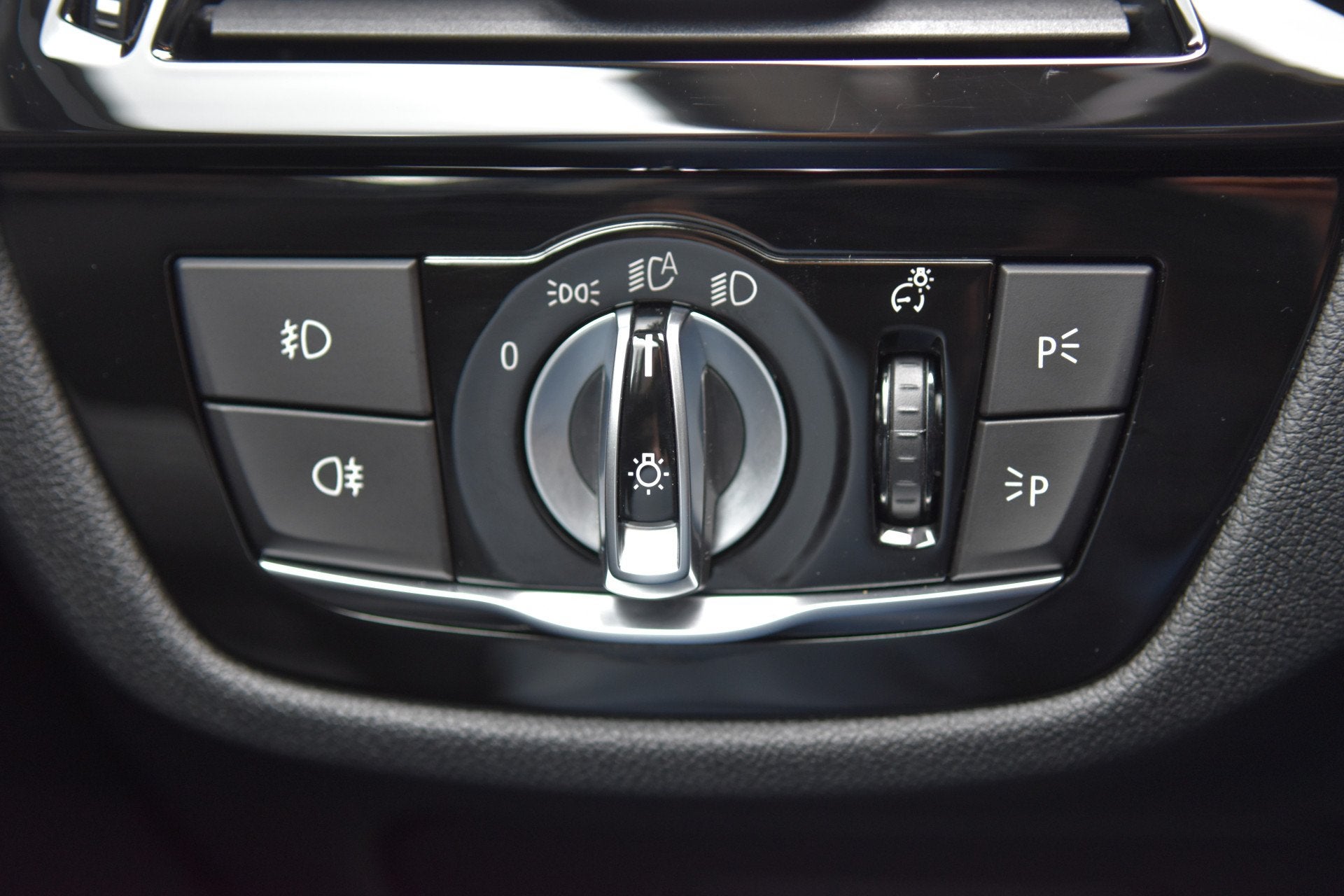 Foto 33 van BMW 5 Serie Touring 520i High Executive Edition * Comfortsto