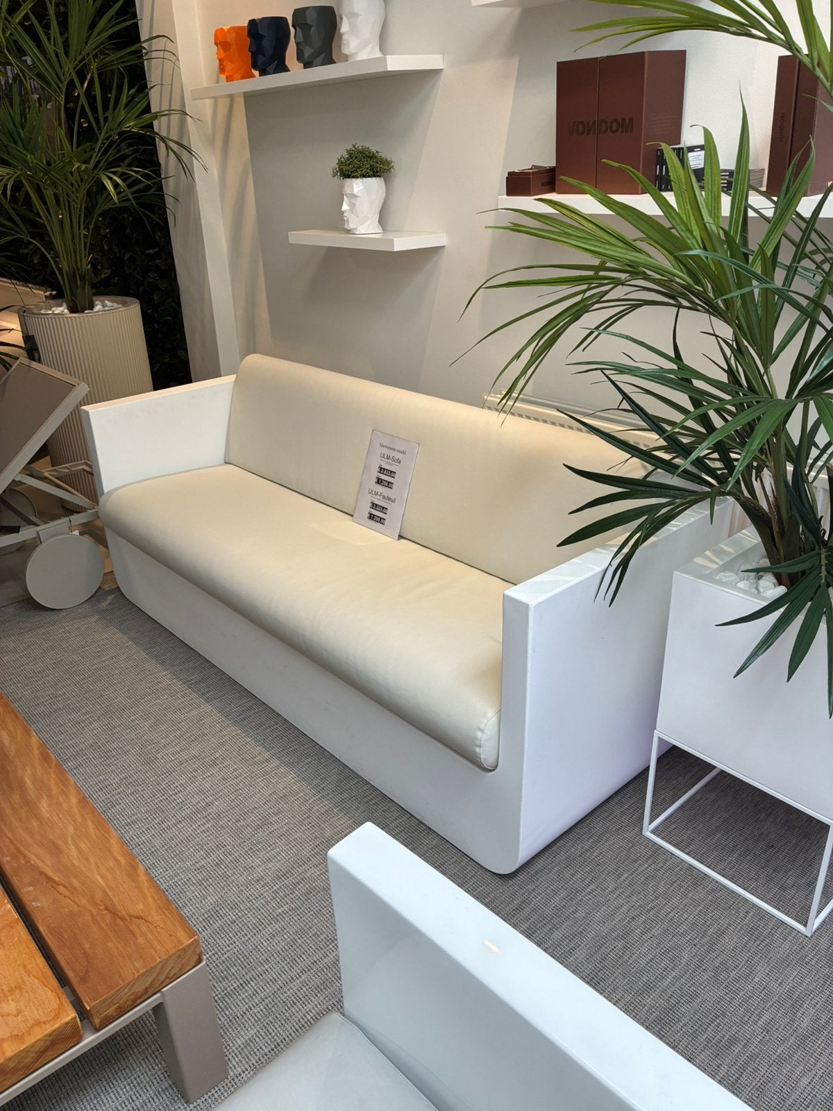 Vondom ulm sofa / lounge bank, Tuin en Terras, Ophalen, Nieuw, Kunststof