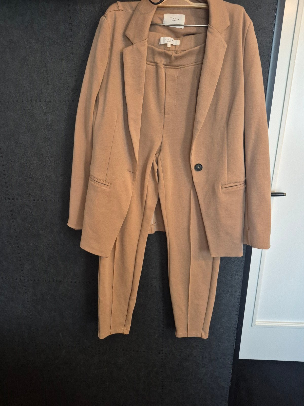 Yaya pak, Kleding | Dames, Jasjes, Kostuums en Pakken, Ophalen of Verzenden