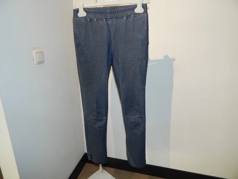Enes blauwe leren broek schub werk in het leer elastishe M, Kleding | Dames, Maat 38/40 (M), Enes, Zo goed als nieuw, Lang