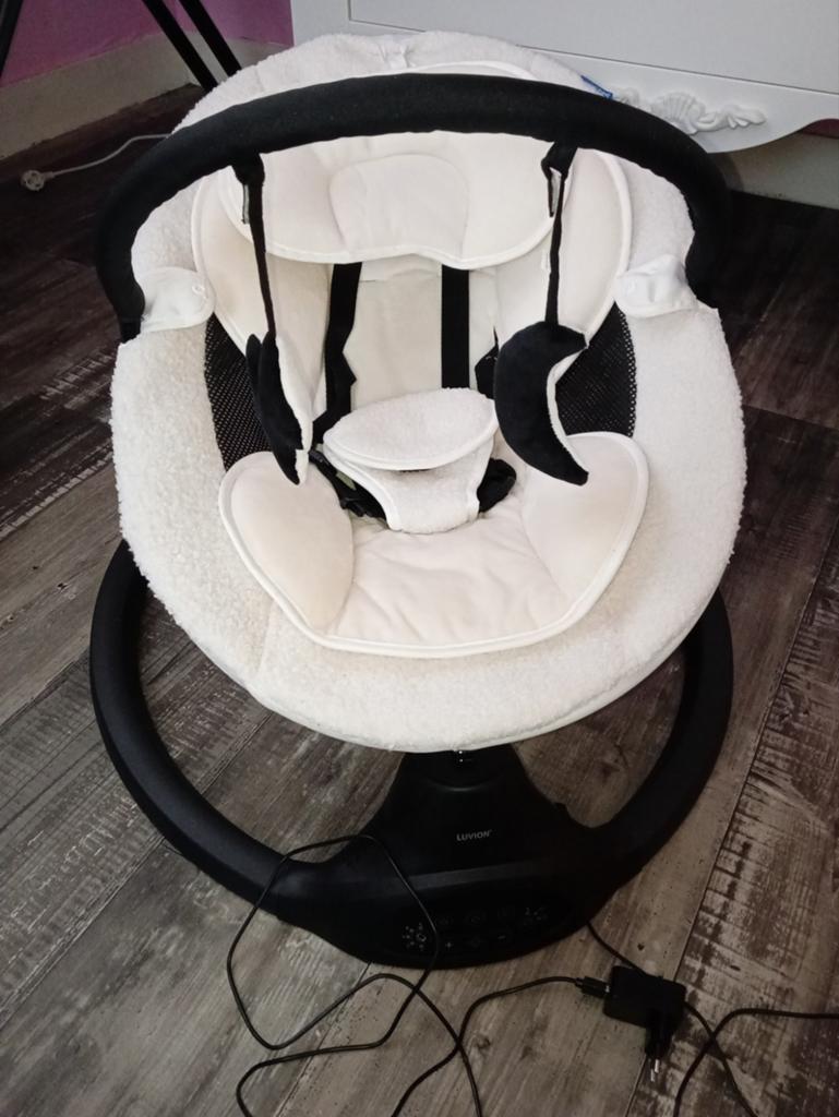 Luvion elektrische wipstoel, Kinderen en Baby's, Wipstoeltjes, Ophalen of Verzenden, Zo goed als nieuw
