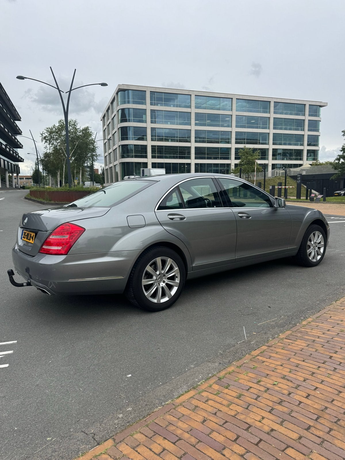 Mercedes-Benz S-Klasse 3.5 S350 AUT 4M 2010 Prestice Plus, Auto's, Mercedes-Benz, Automaat, Zwart, 272 pk, Vierwielaandrijving