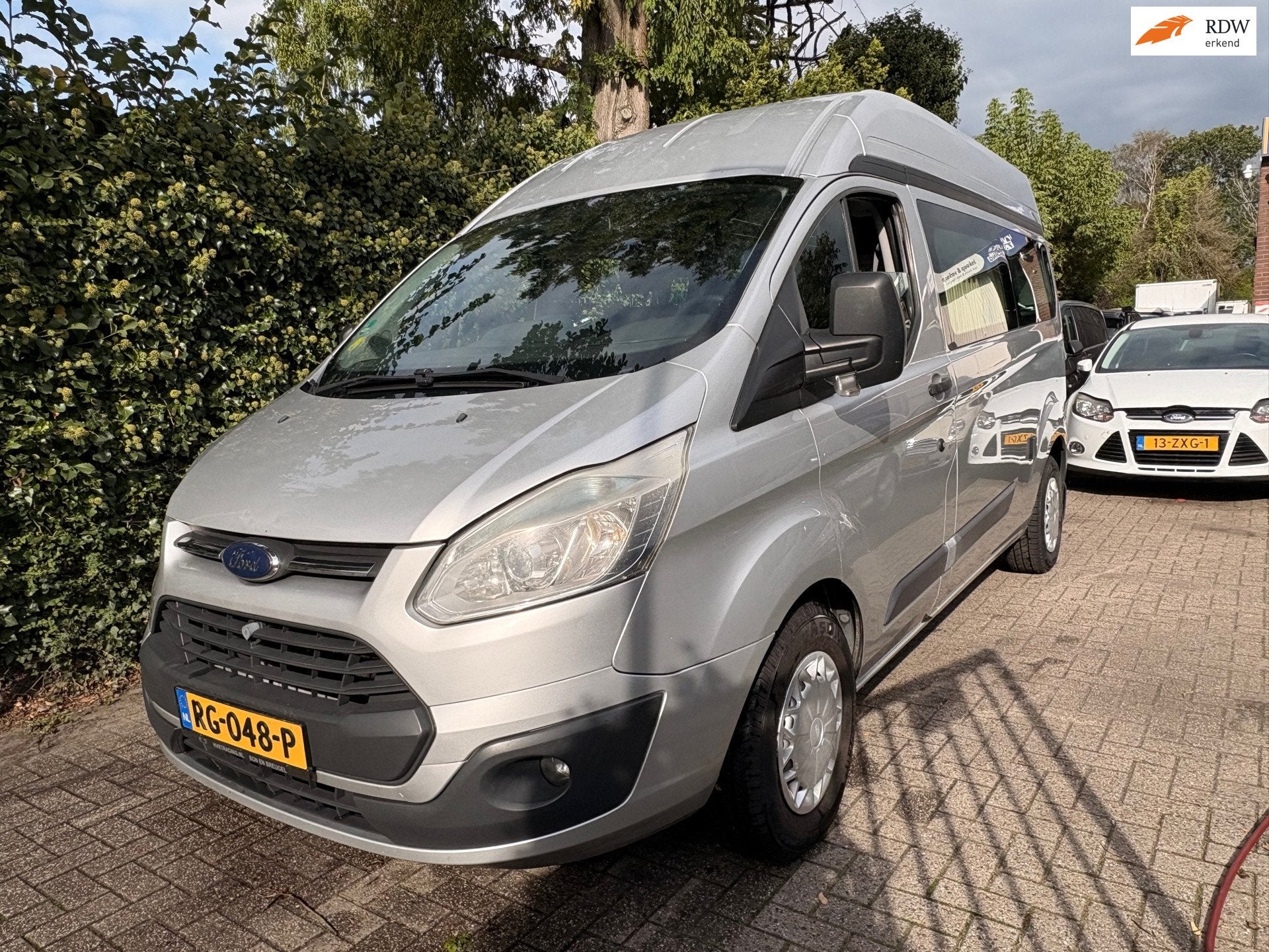Ford TRANSIT CUSTOM verlengd/verhoogd - Buscamper! 5 zitplaa, Caravans en Kamperen, Buscamper of Camperbus, Bedrijf, Elektrische ramen