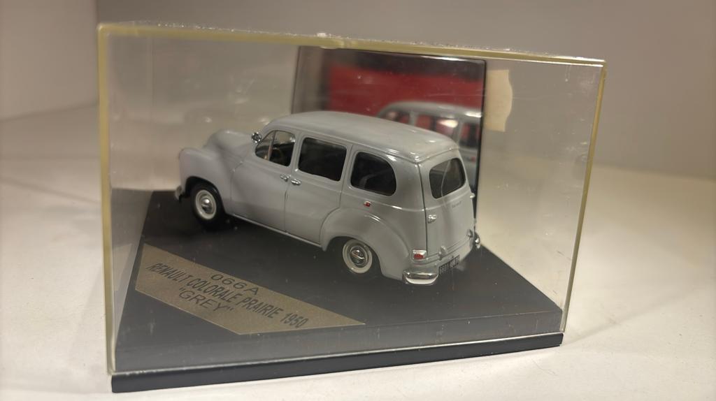 Renault colorale prairie 1950 grey vitesse 1.43, Hobby en Vrije tijd, Modelauto's | 1:43, Overige merken, Auto, Ophalen of Verzenden