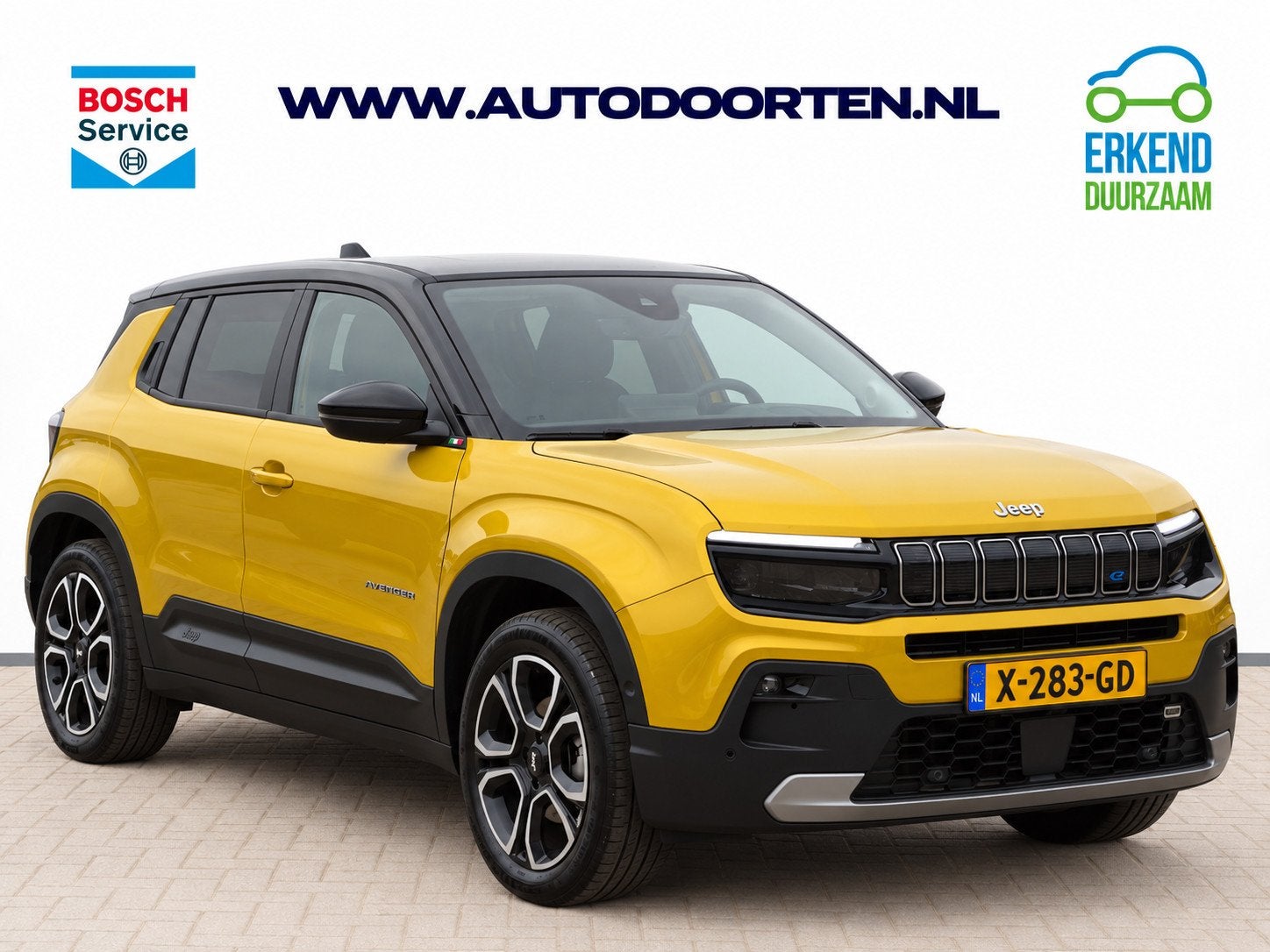Jeep Avenger 1st Edition 54 kWh|Snel Binnen, Auto's, Stof, Gebruikt, Zwart, 156 pk