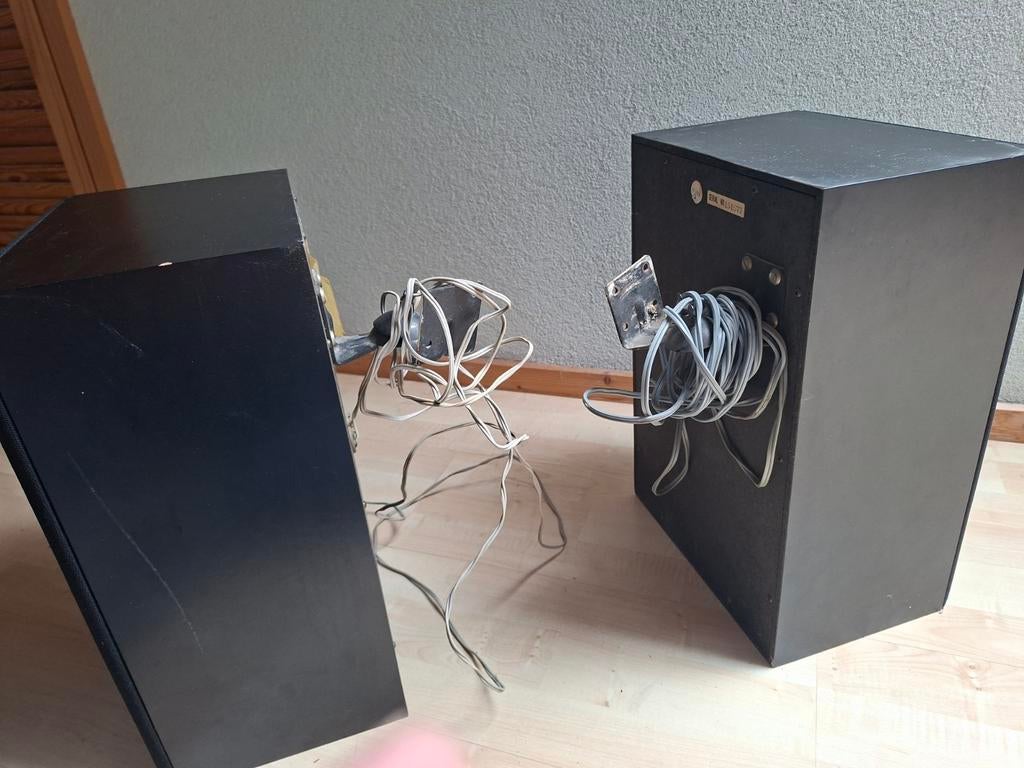 Twee Jamo speakers - Gebruikt, Ophalen