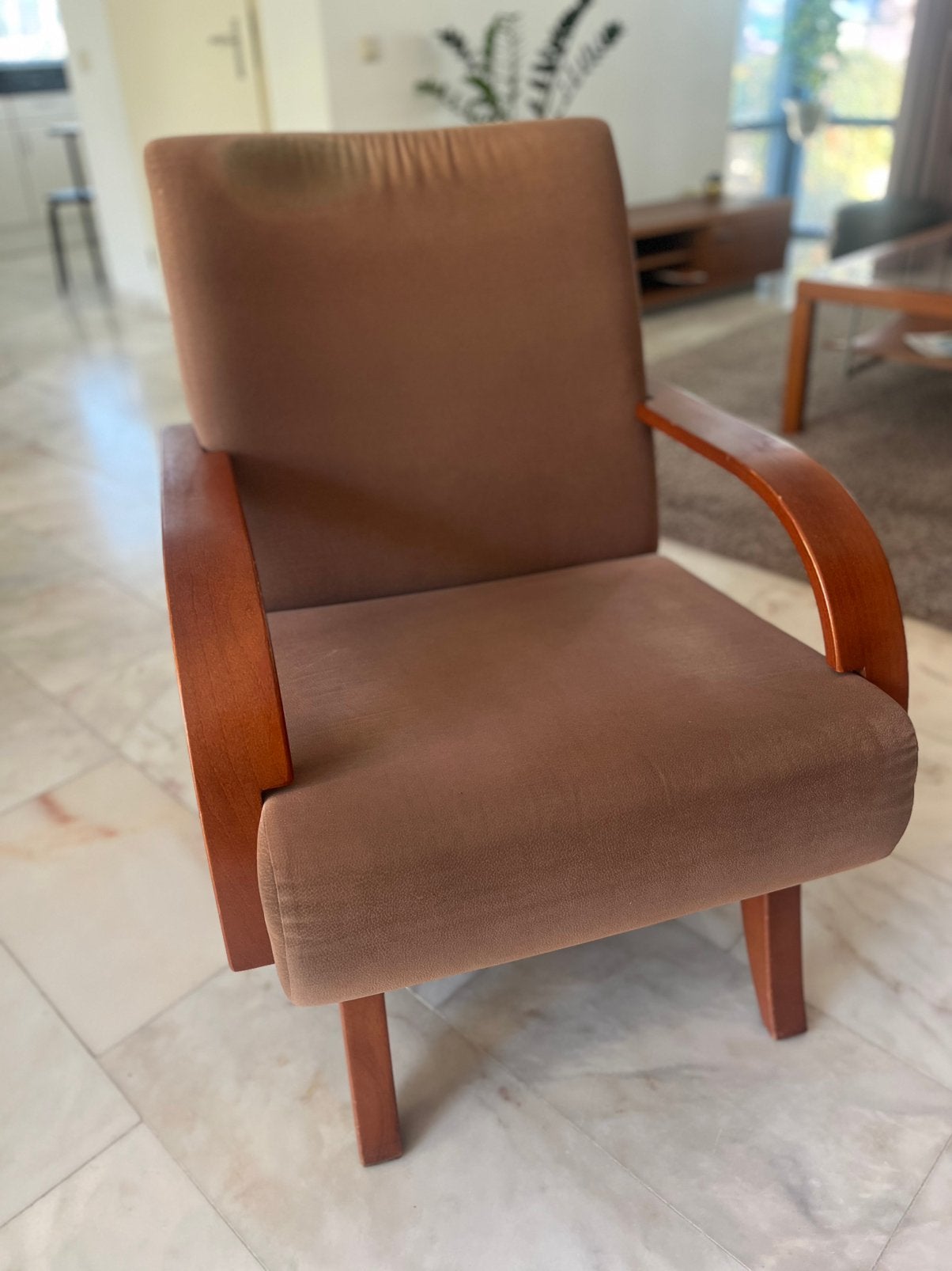 Comfortabele fauteuil, waarschijnlijk pigskin leer, gratis,, Ophalen, Gebruikt, Onbekend, 50 tot 75 cm