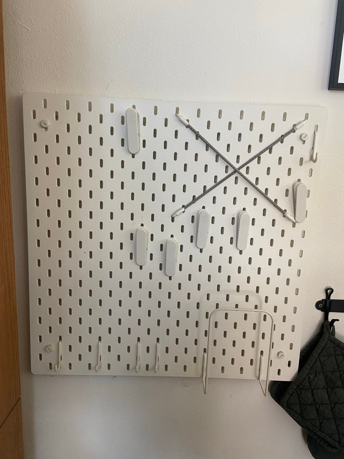 IKEA Skadis Pegboard met accessoires, Huis en Inrichting, Woonaccessoires | Overige, Ophalen, Hout, Gebruikt, Modern