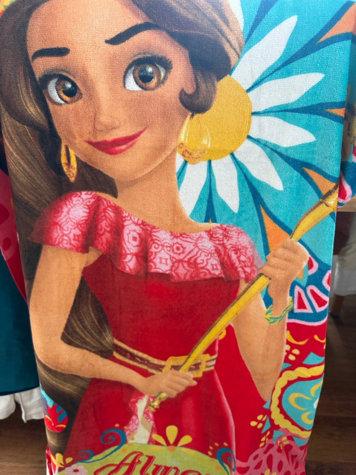 Disney Elena van Avalor strandlaken/handdoek, Ophalen of Verzenden, Overige figuren, Nieuw