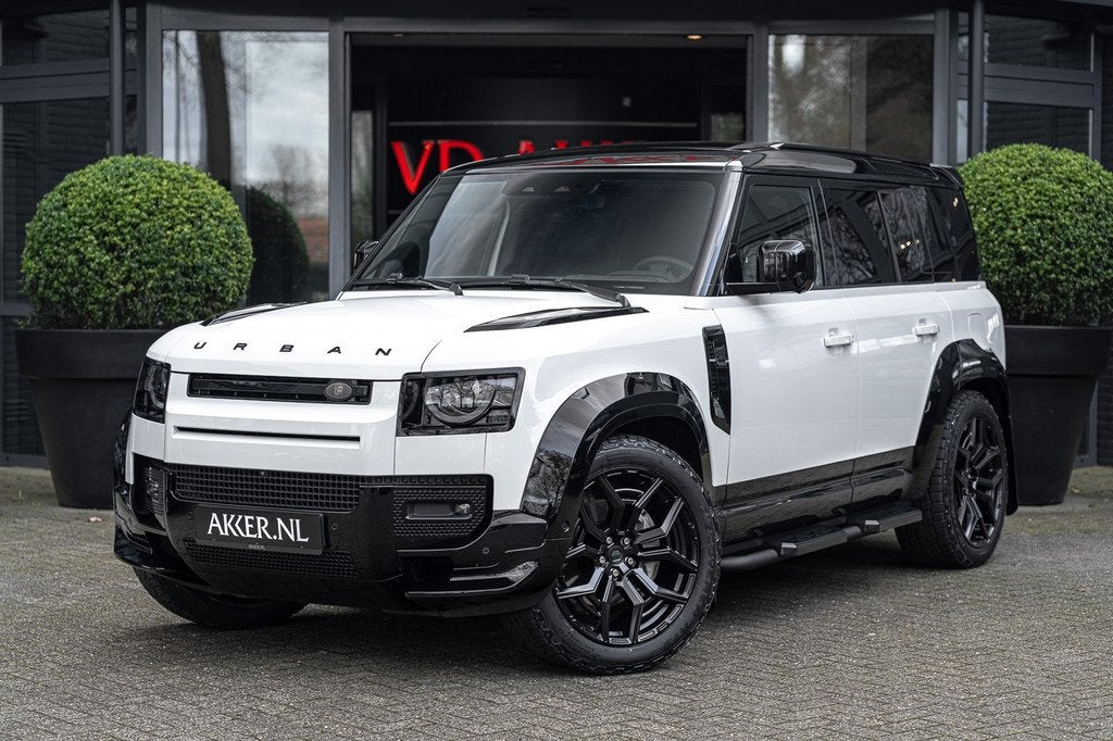 Land Rover Defender 110 P300e X-Dynamic SE URBAN | Head-up |, Auto's, Automaat, Gebruikt, Zwart, 4 cilinders