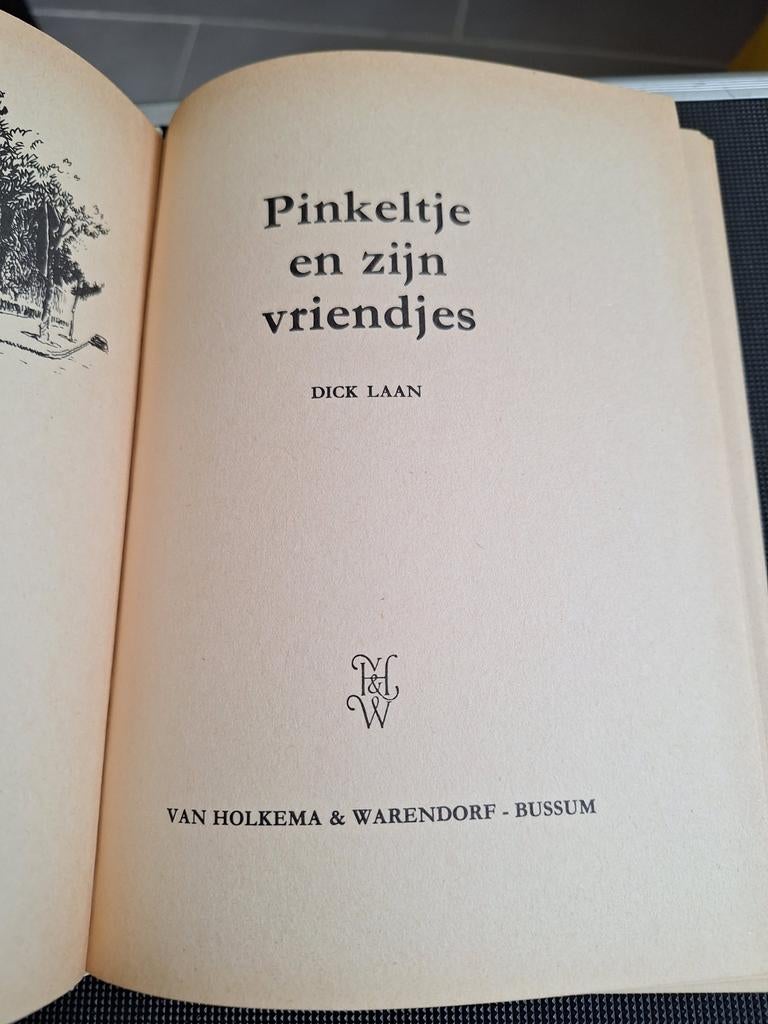 Boek Pinkeltje en zijn vriendjes, Ophalen of Verzenden, Gelezen, Dick Laan, Fictie
