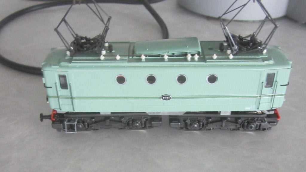 lok 1121   Roco, Ophalen of Verzenden, Roco, Gelijkstroom, Locomotief