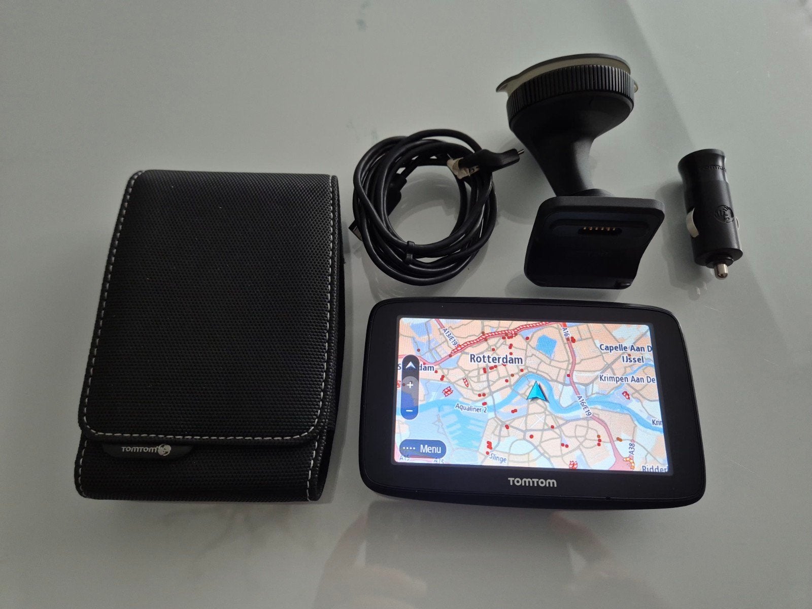 TomTom GO 520 Navigatiesysteem met accessoires, Auto diversen, Autonavigatie, Ophalen of Verzenden, Gebruikt