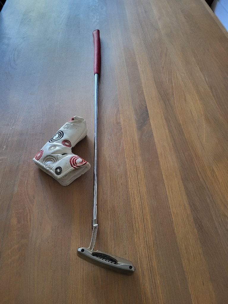 Odyssey Black Series #1 Putter – 34" – Milled -met headcover, Sport en Fitness, Golf, Ophalen, Gebruikt, Club, Callaway