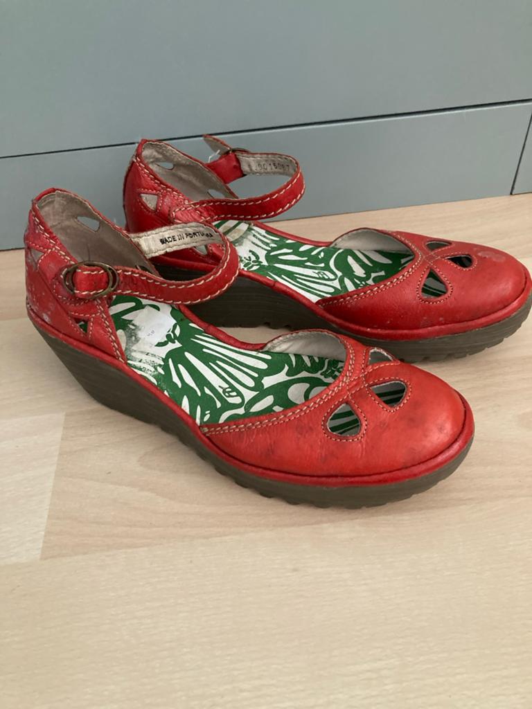 Fly London rode sandalen met sleehak, maat  40, Ophalen of Verzenden, Gedragen, Rood