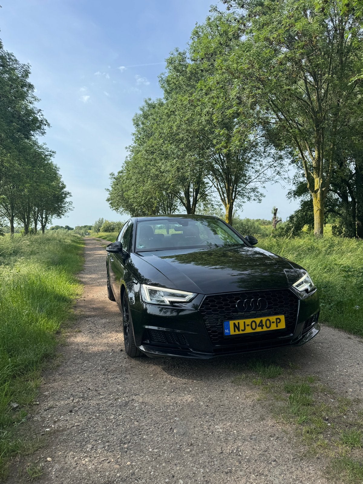 Audi A4 B9 2017 Zwart, Auto's, Audi, Voorwielaandrijving, Stof, 1295 kg, Zwart