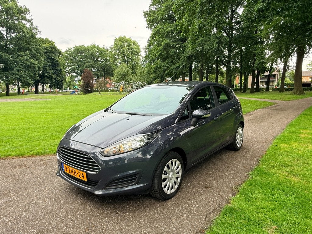 Ford Fiesta 1.0 Style Nette auto NIEUWE APK, Auto's, Euro 5, 525 kg, 23 km/l, Origineel Nederlands