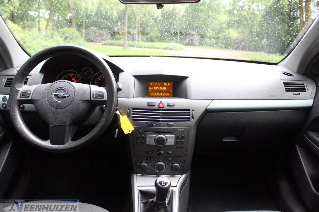 Opel Astra 1.4 Enjoy | 2004 | ❄️Airco | ✨Cruise |, Auto's, Opel, Voorwielaandrijving, Gebruikt, 4 cilinders, 49 €/maand