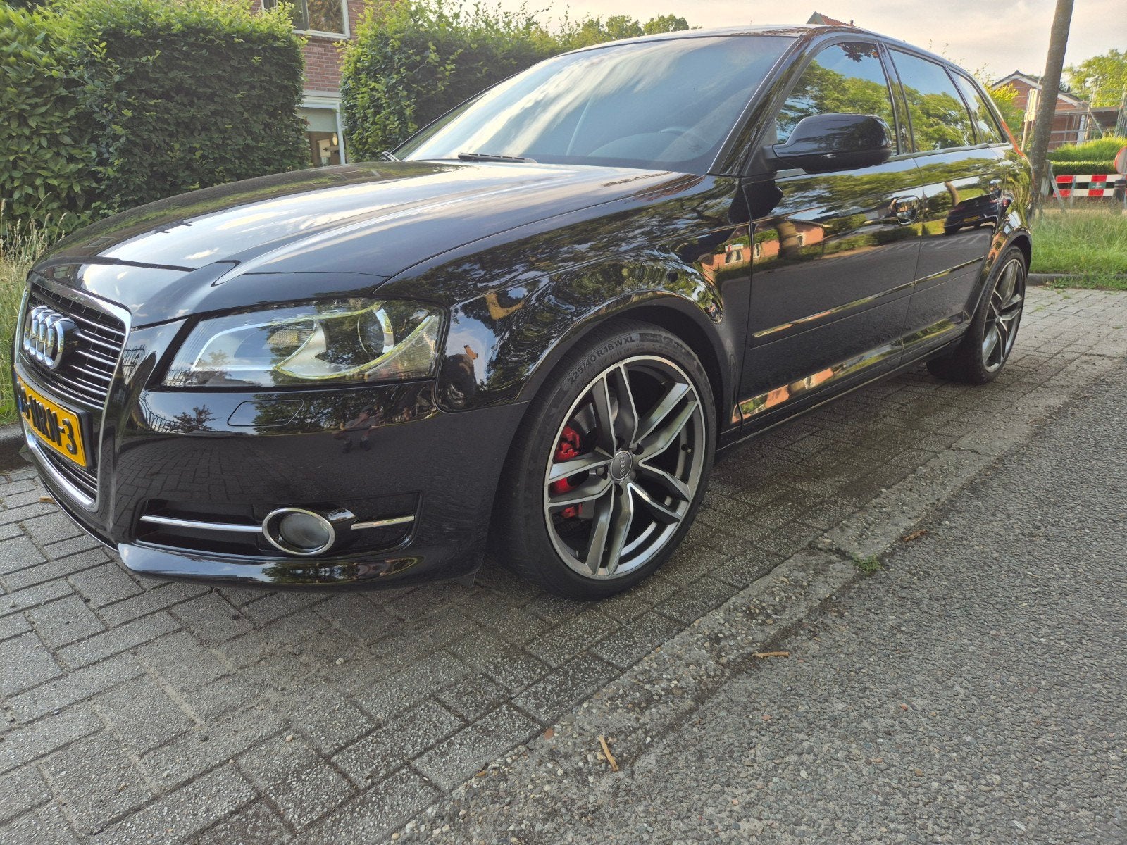 Audi A3 1.4 Tfsi 92KW Sportback S-tronic 2010 Zwart, 4 cilinders, Zwart, Origineel Nederlands, 690 kg