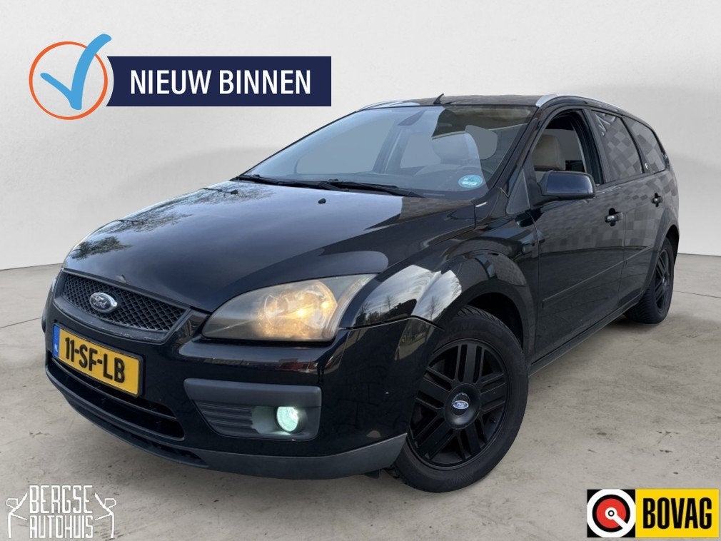 Ford FOCUS Wagon 1.6 16V Ghia Ecc Lmv Trekhaak (bj 2005), Auto's, Stof, Gebruikt, 4 cilinders, 635 kg