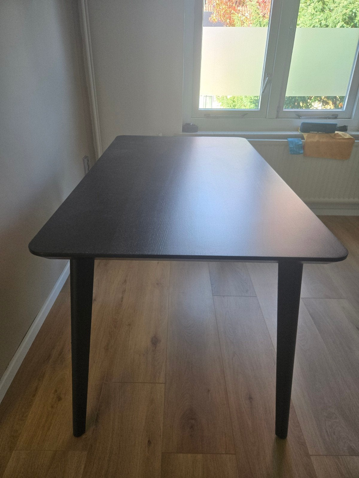 Ikea LISABO eettafel - Zo goed als nieuw, Huis en Inrichting, Ophalen, 100 tot 150 cm, 50 tot 100 cm, Zo goed als nieuw