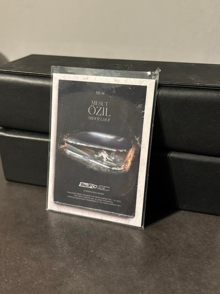 Mesut Özil Topps FC kaart Real Madrid, Verzamelen, Ophalen of Verzenden, Zo goed als nieuw, Buitenlandse clubs, Spelerskaart