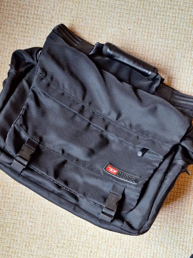 Diesel laptoptas/schoudertas - ideaal voor werk of studie, Ophalen of Verzenden, Zo goed als nieuw, Zwart, Overige merken