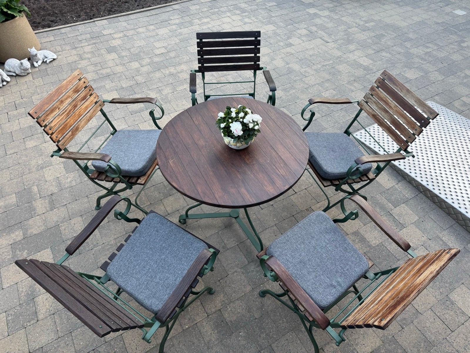 Vintage/Frans tuinstel (ronde tafel + 5 stoelen), Ophalen, 5 zitplaatsen, Gebruikt, Eettafel