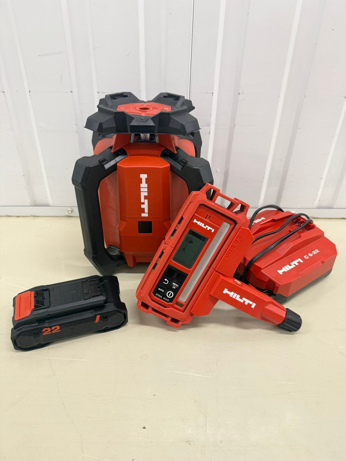 Hilti roterende laser PR 40-22, Doe-het-zelf en Verbouw, Ophalen of Verzenden, Zo goed als nieuw, Afstand